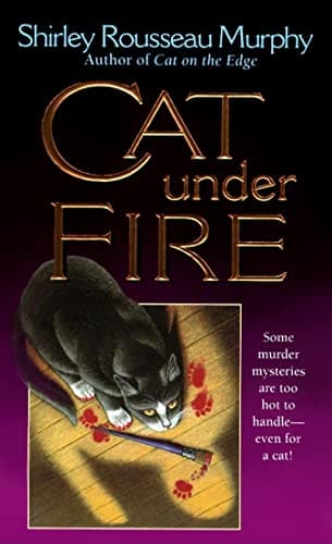 Book cover for Cat Under Fire: A Joe Grey Mystery (Joe Grey Cat Mystery Series, 2) by Murphy, Shirley Rousseau