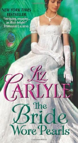 Book cover for The Bride Wore Pearls (MacLachlan Family & Friends, 7) by Carlyle, Liz