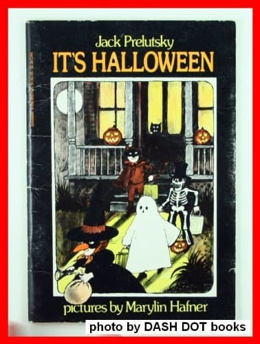 Book cover for It's Halloween by Prelutsky, Jack