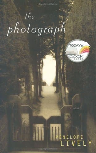 Book cover for The Photograph (Today Show Book Club #21) by Penelope Lively