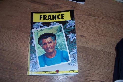 Book cover for France (Travel Bugs) by Tan, Emma