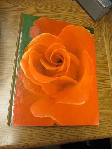 Book cover for Roses by James Underwood Crockett
