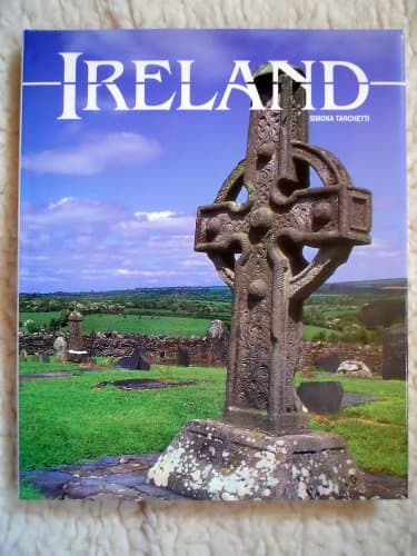 Book cover for Ireland: World Traveler (ILLUSTRATED) by Simonetta Tarchetti