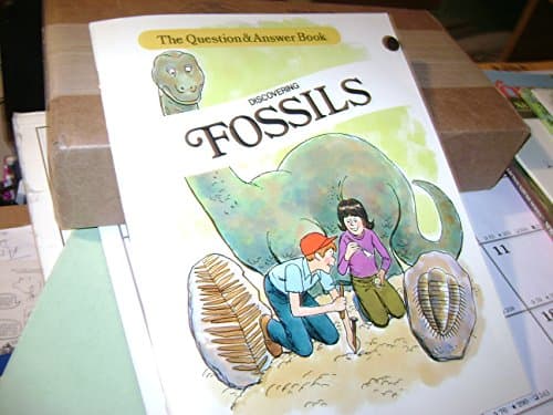 Book cover for Discovering Fossils (The Question & Answer Book) by Rydell, Wendy