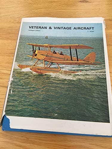 Book cover for Veteran and vintage aircraft by HUNT, Leslie