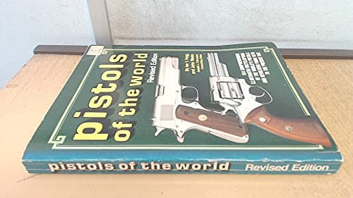 Book cover for Pistols of the world by Hogg, Ian V