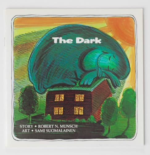 Book cover for Dark (Munsch for Kids) by Munsch, Robert