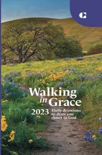 Book cover for Walking in Grace 2023: Daily devotions to draw you closer to God by Guideposts