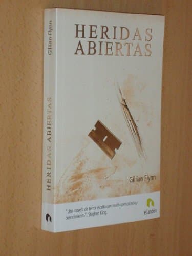 Book cover for HERIDAS ABIERTAS (Spanish Edition) by GILLIAN FLYNN