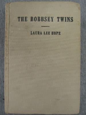 Book cover for The Bobbsey Twins at the Seashore by Hope, Laura Lee