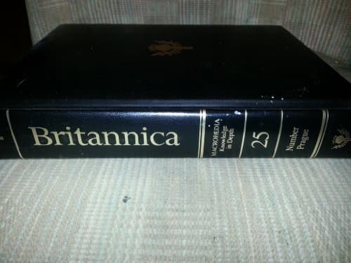 Book cover for 25 - New Encyclopaedia Britannica Macropaedia Knowledge in Depth Volume 25 (Fifteenth (15th) Edition, 1986)(encyclopedia / Macropedia): Number Prague by Britannica